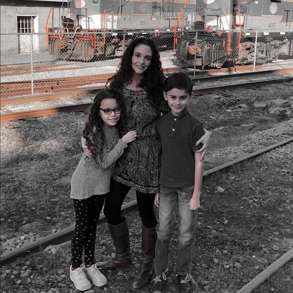 Meet the Posher - Picture 8 of 8